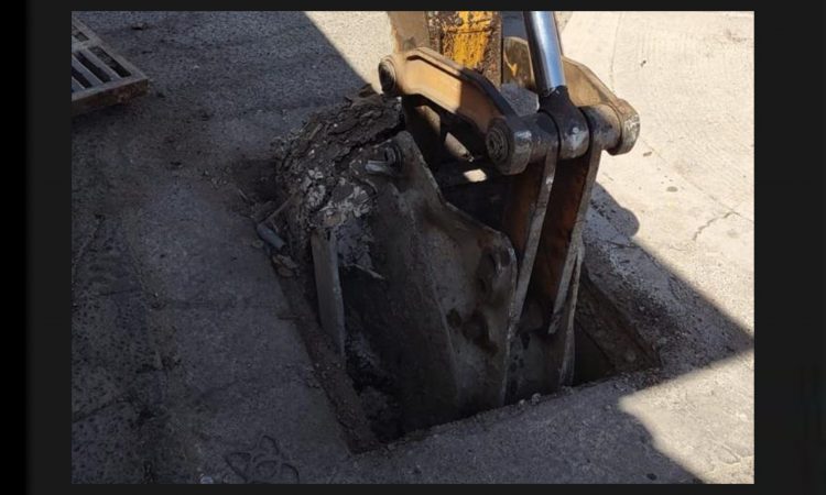 Desazolvan Drenaje Pluvial En La Colonia Lomas Altas Expressobc